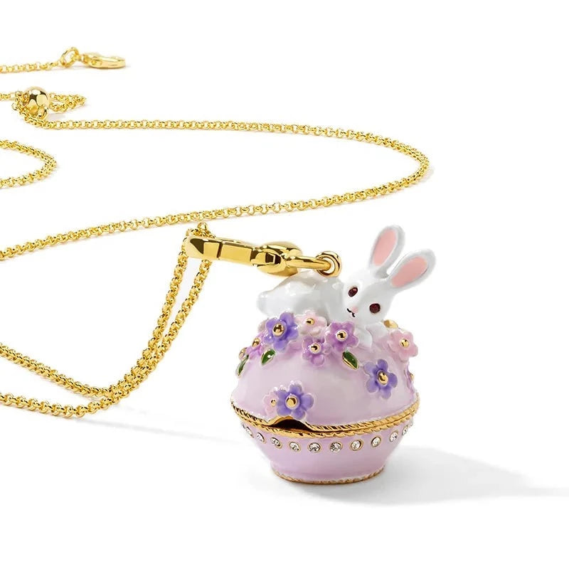 Juicy Couture Juicy Birthday Girl Pink Enamel Gold Tone Cupcake Necklace