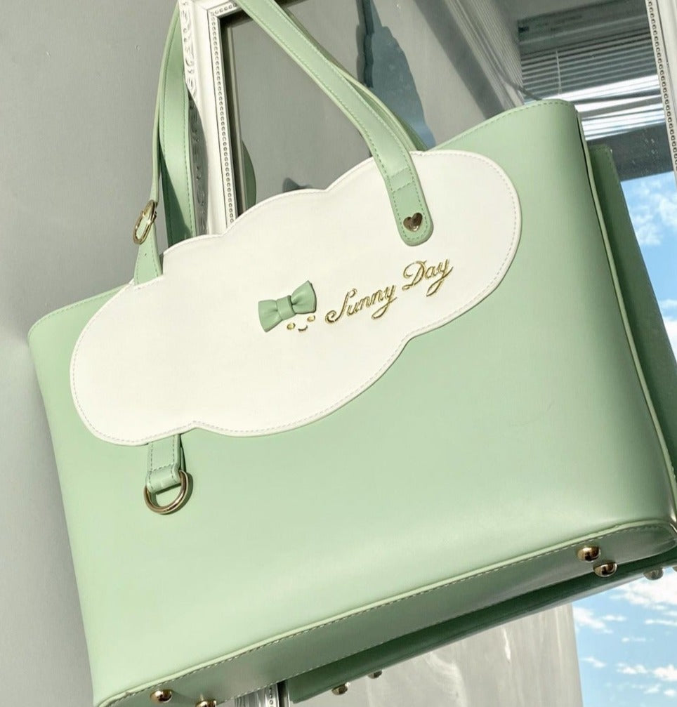 A Carriage in Disguise Kawaii Cottagecore Fairycore Princesscore Coquette Bag Green / 25x8x25 cm